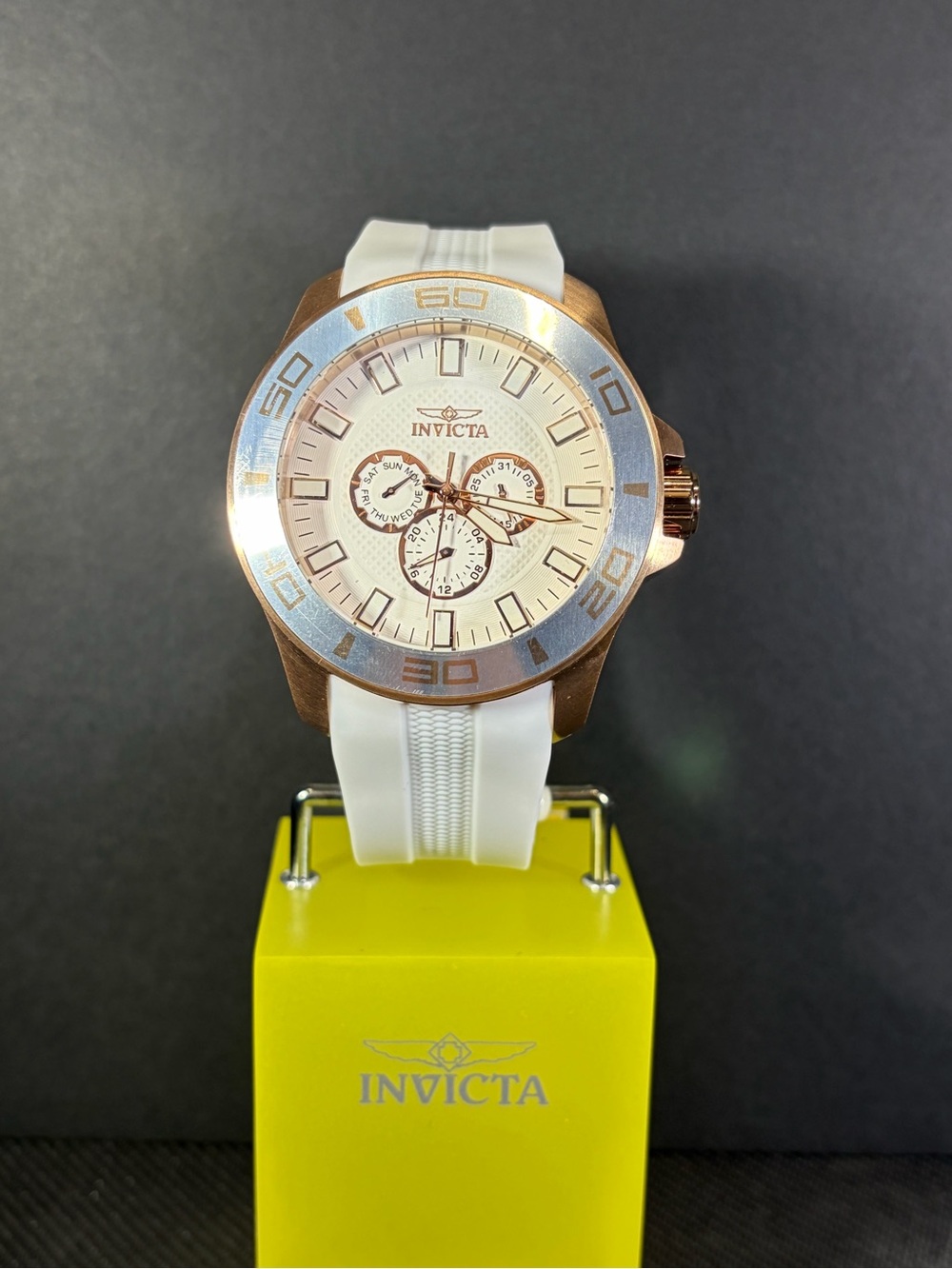 Invicta Pro Diver Impact Men’s Watch 50mm White 30111 – New